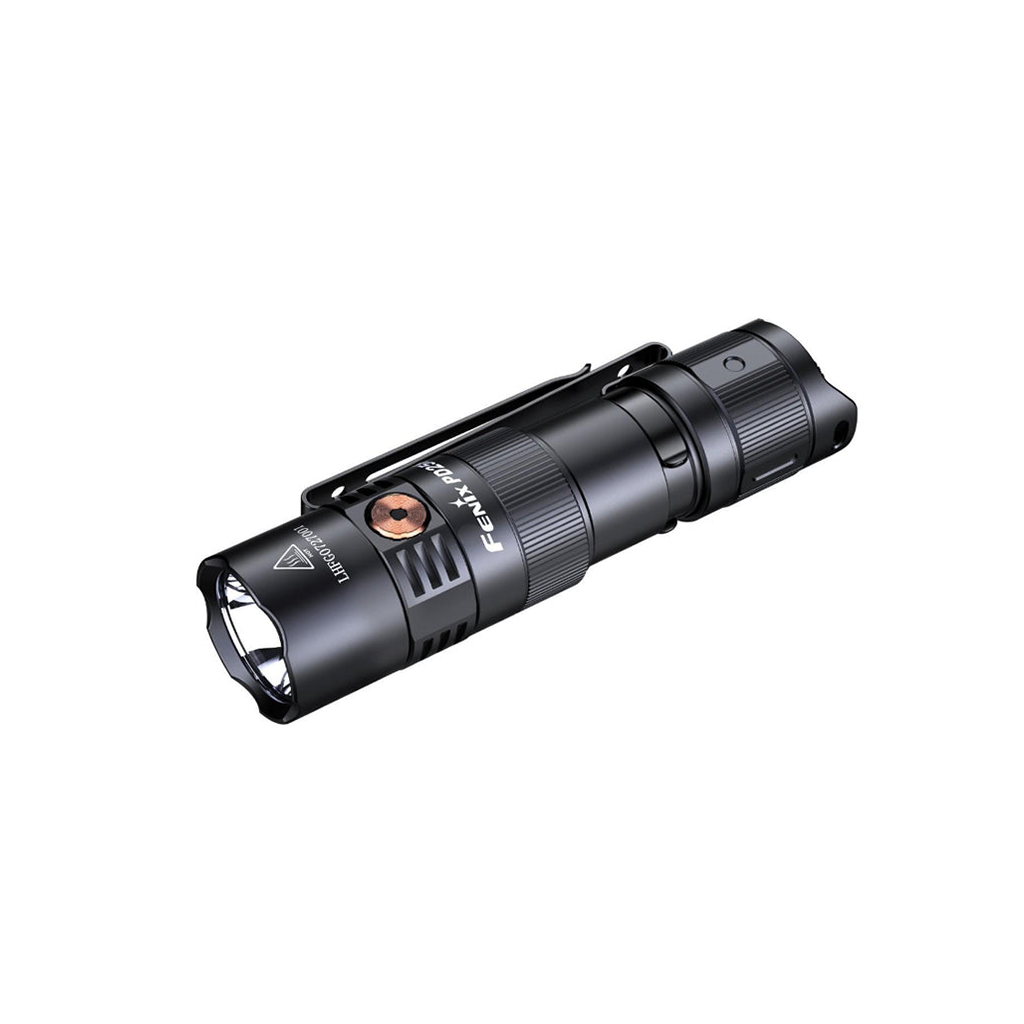 Linterna Fénix PD-25R de 800 Lúmenes